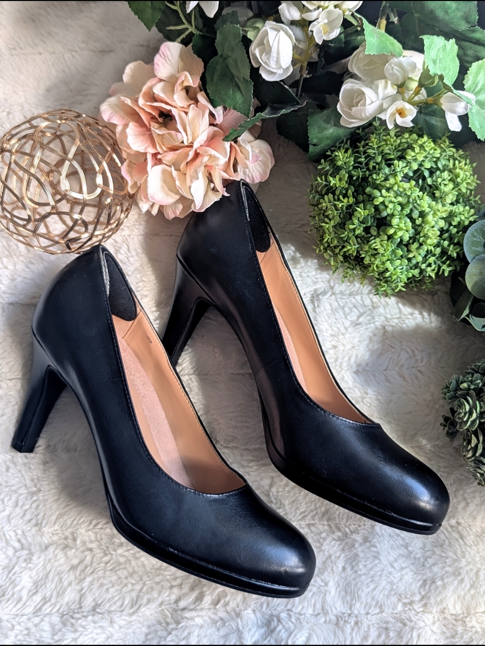 NEW Naturalizer Michelle Pumps